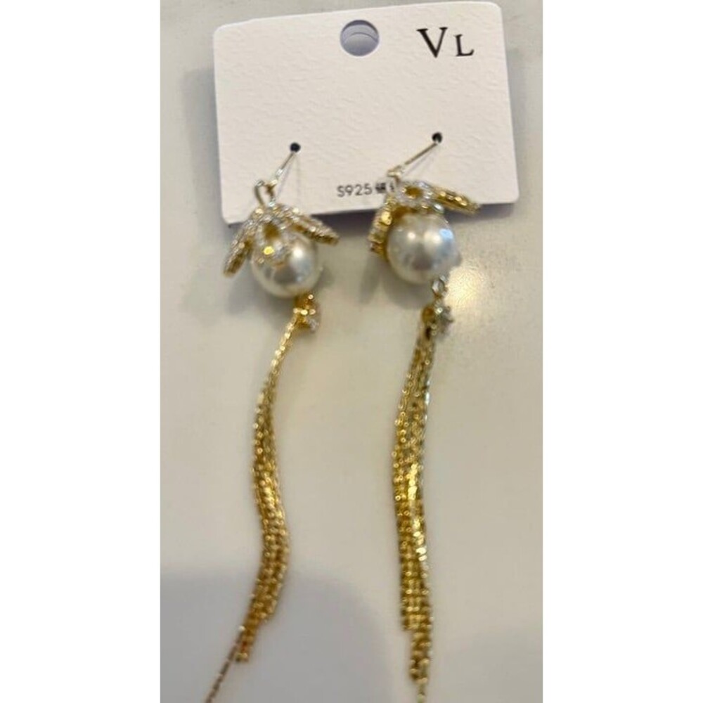 Earrings - Picture 2 of 2